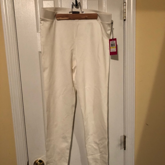 NWT Vince Camuto Vanilla Cream Leggings - Picture 1 of 3